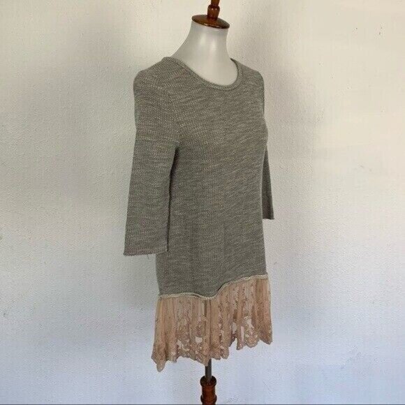 Dylan Small Knit Sweater Dress Gray Lace Hem Boho Chic Cozy Long Sleeve Tunic - Picture 4 of 7
